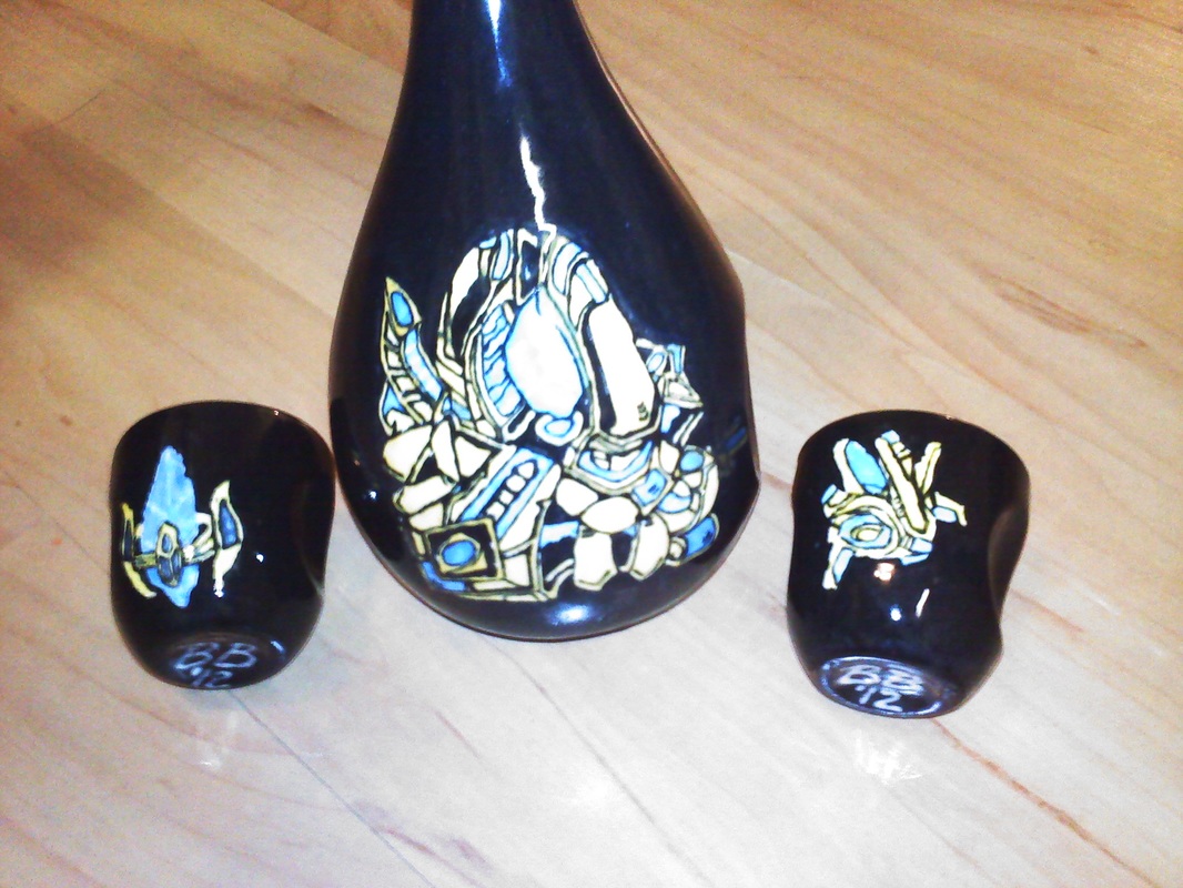 Hand-painted StarCraft-inspired ceramic piece